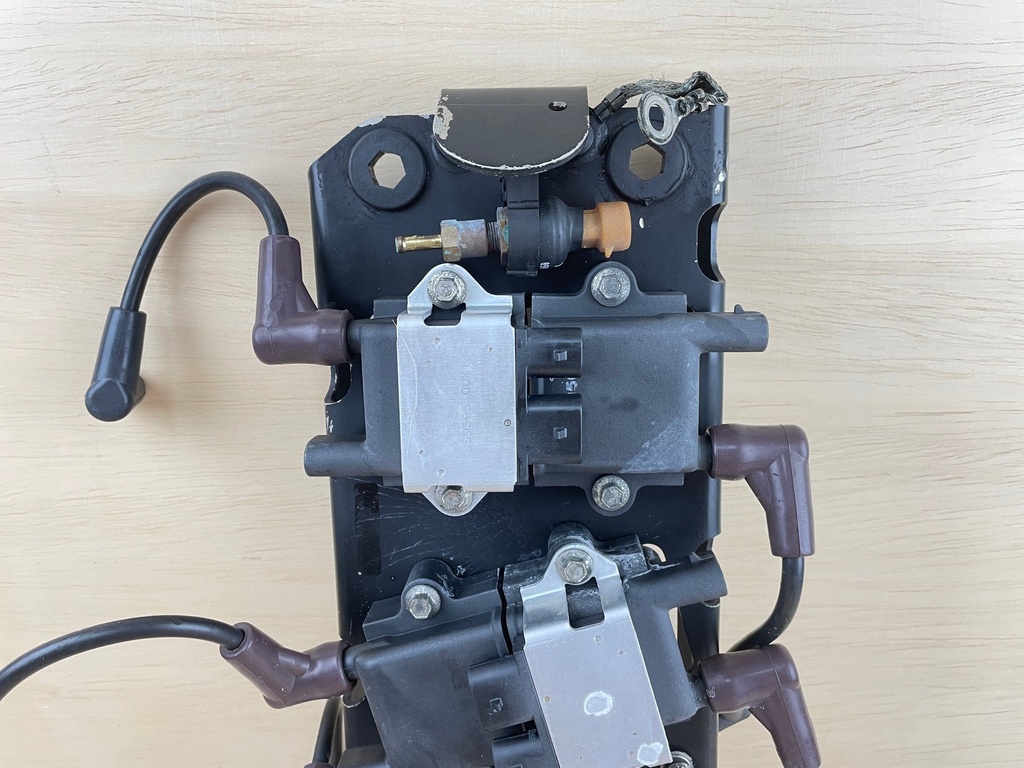 2002 Mercury 200HP Optimax 2 Stroke Ignition Coil Kit With Place 856991A1