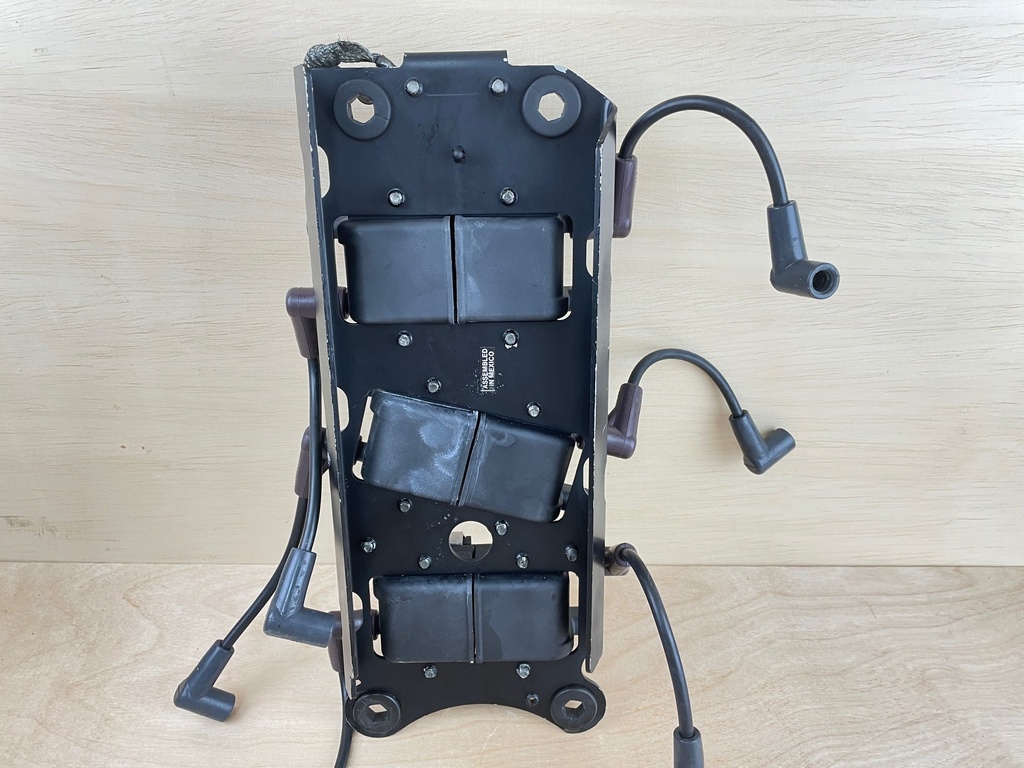 2002 Mercury 200HP Optimax 2 Stroke Ignition Coil Kit With Place 856991A1