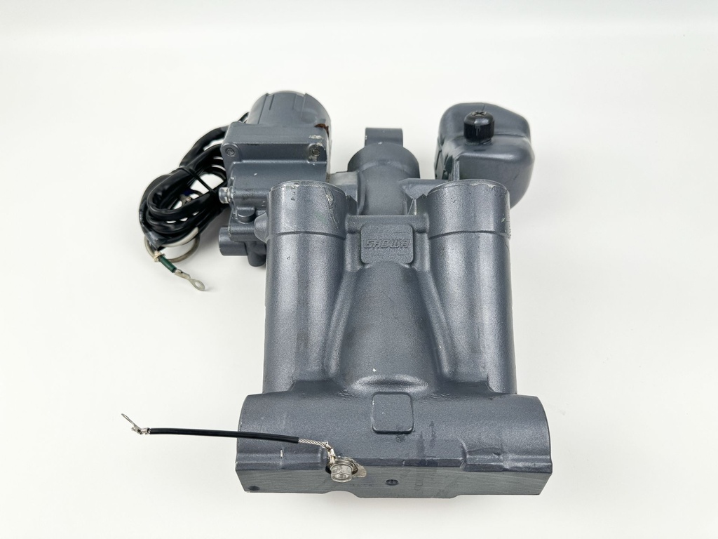 2004 Yamaha 150 HP 4 Stroke Outboard Power Trim Tilt Unit 63P-43800-00-4D OEM