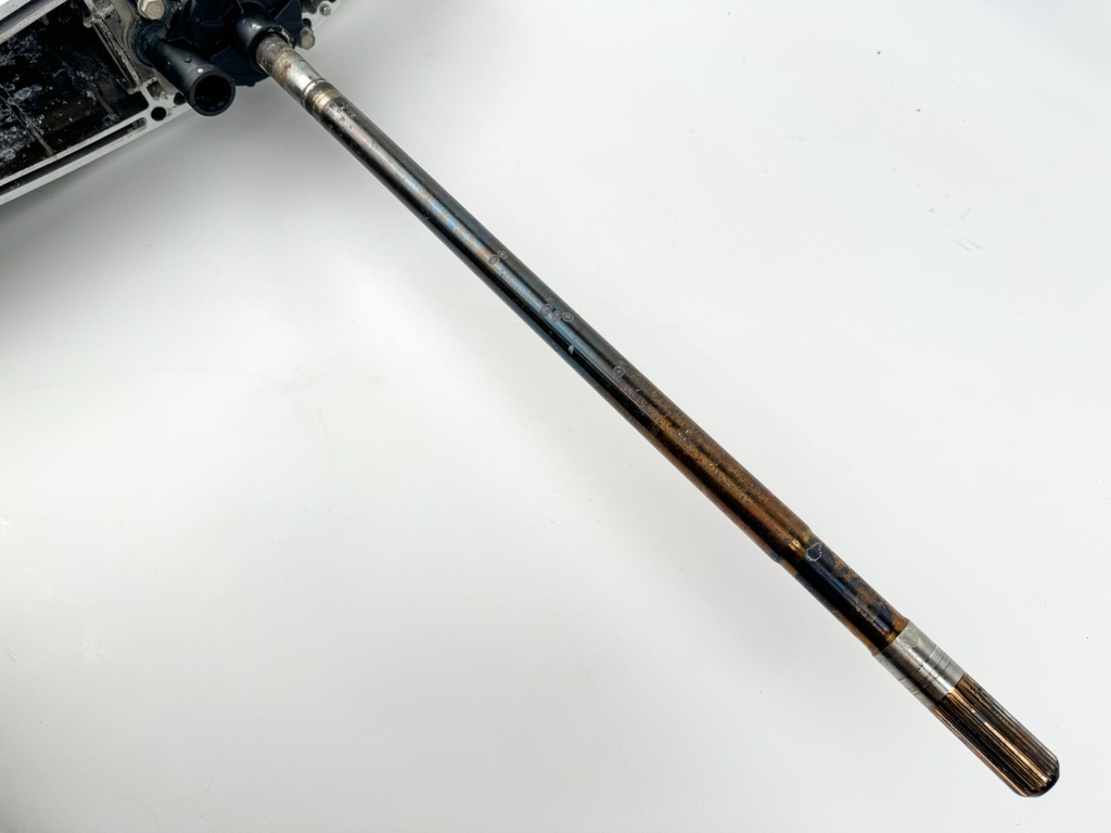 Suzuki 150 175 HP 4 Stroke Outboard 25" XL Lower Unit Gear Case 50040-96838-Y5S