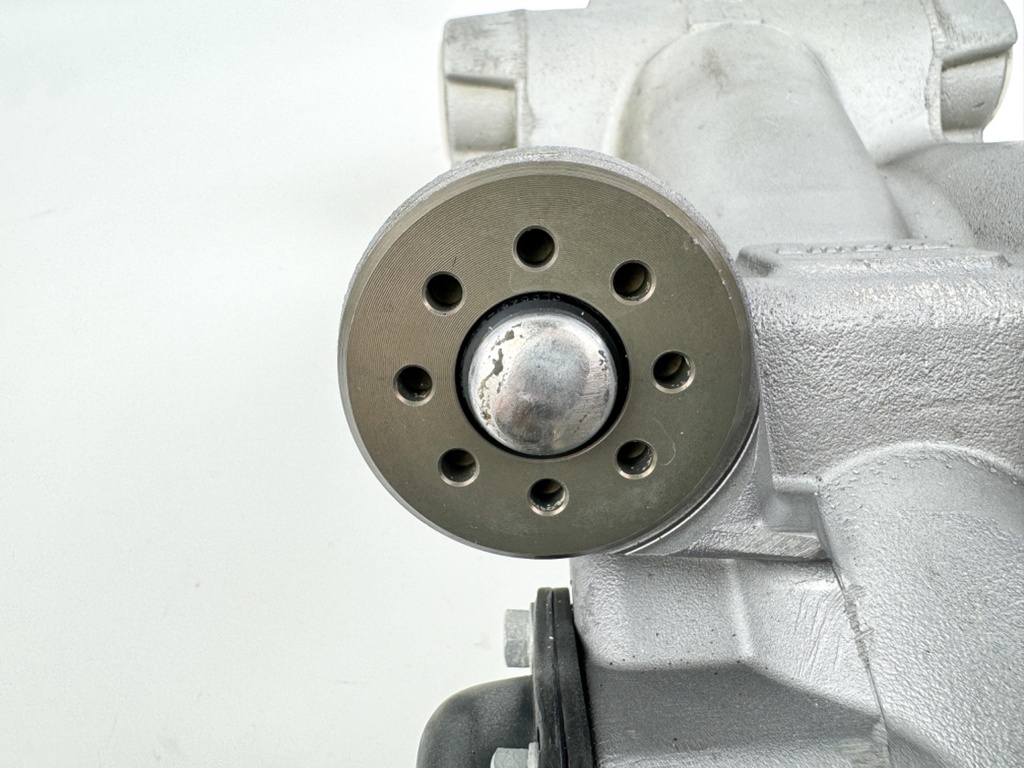 2021 Suzuki 150 HP 4 Stroke Outboard Power Trim Tilt Unit 48000-96J15 OEM