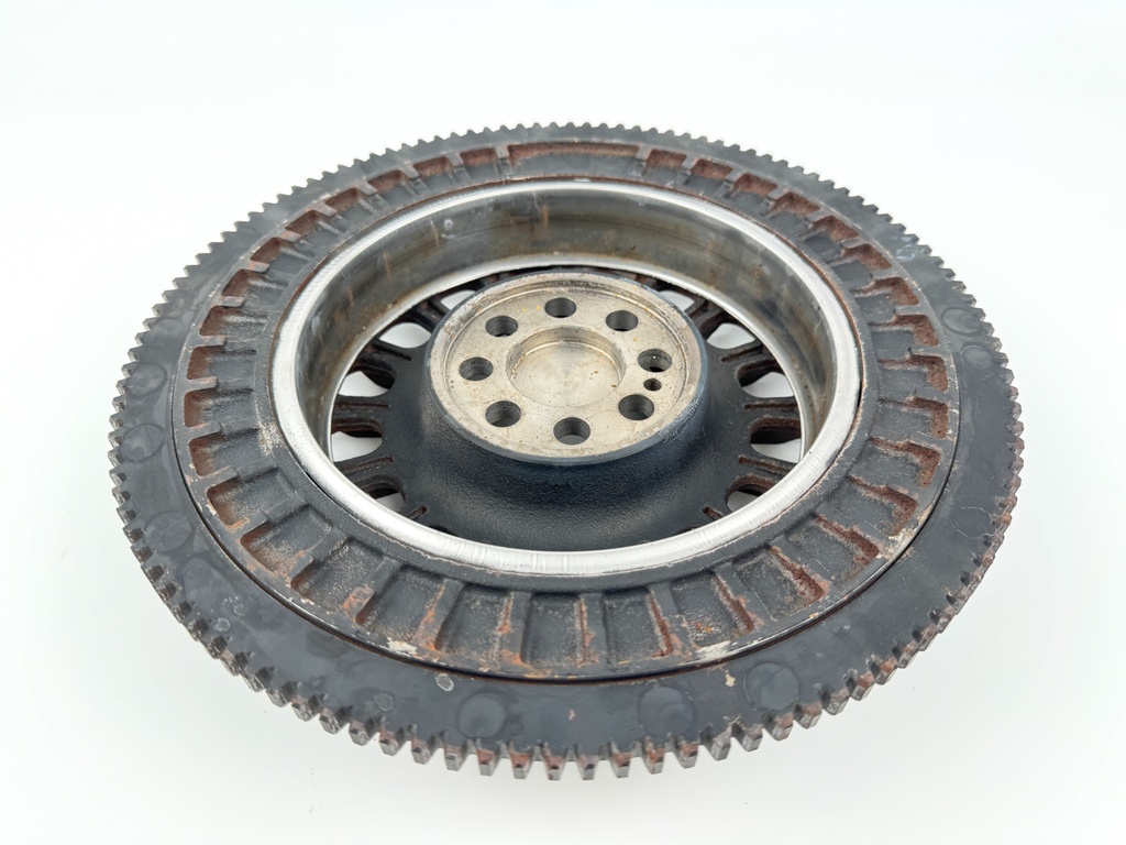 2017 Suzuki 175 HP 4 Stroke Outboard Flywheel 32102-96J02 OEM