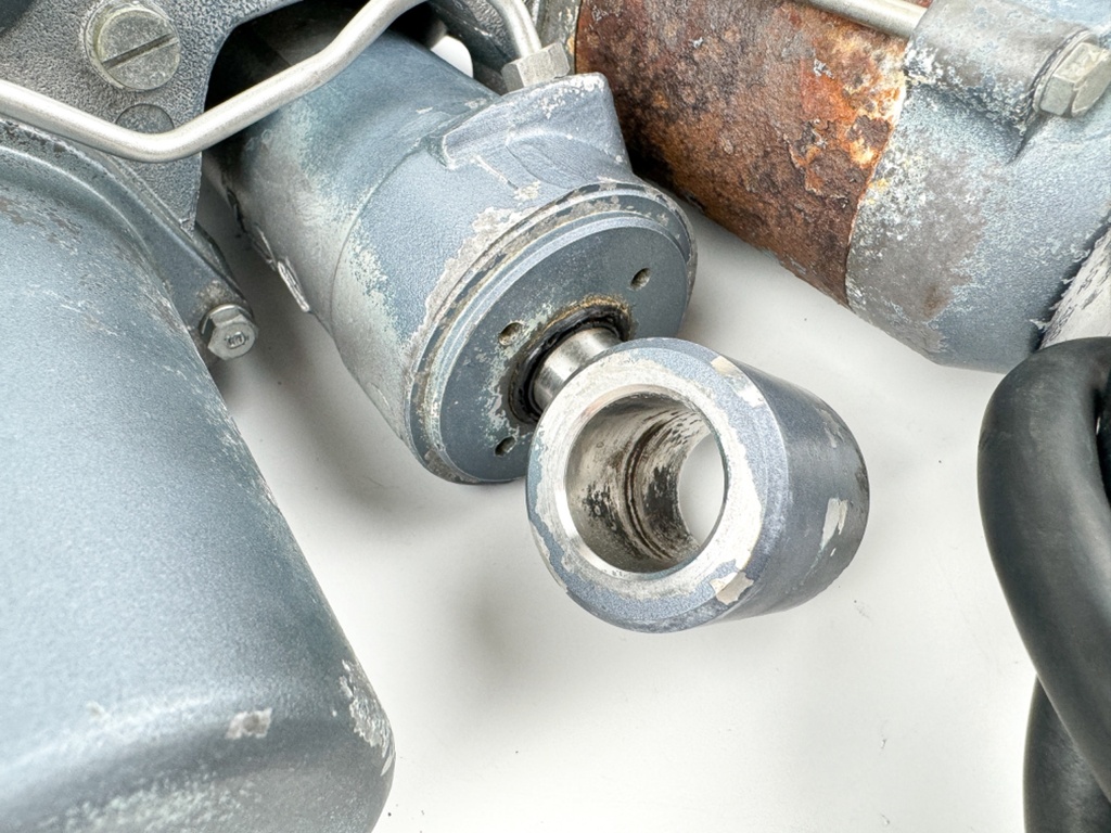 1991 Yamaha 70 HP 2 Stroke Outboard Power Trim Tilt Unit 6H1-43800-12-EK OEM