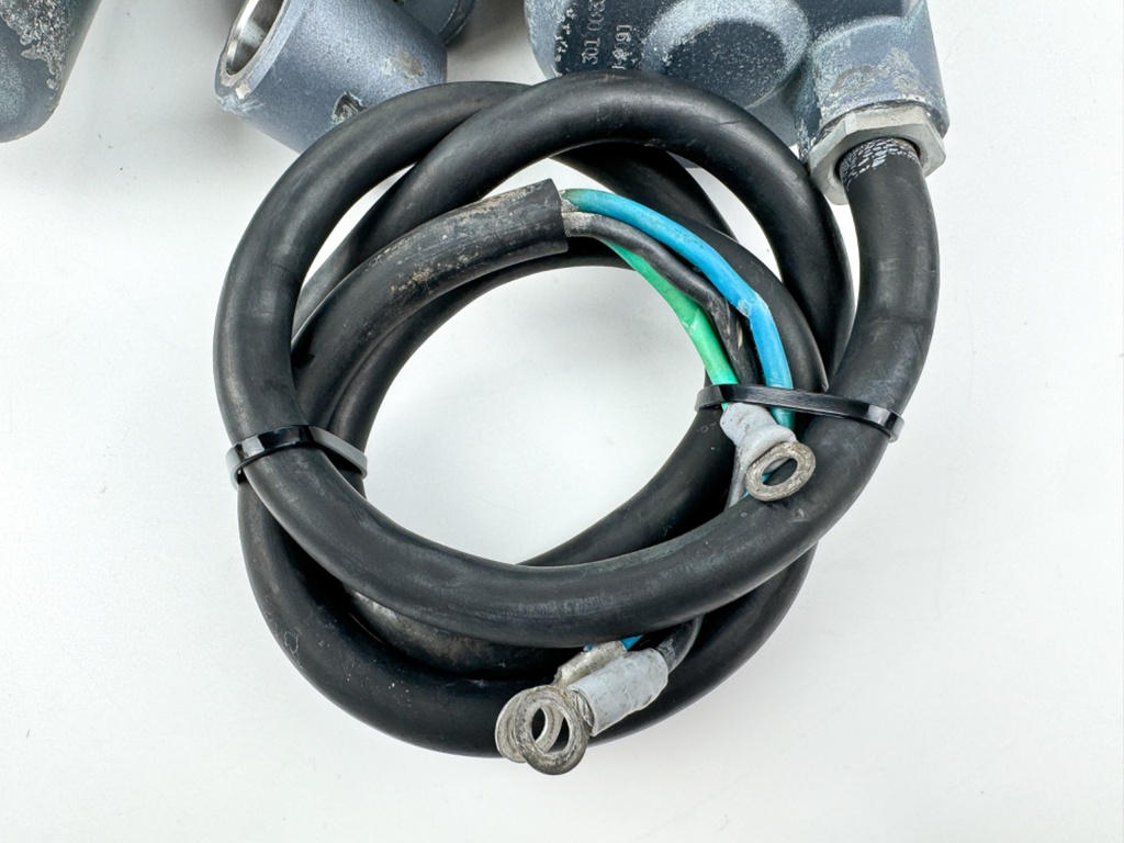 1991 Yamaha 70 HP 2 Stroke Outboard Power Trim Tilt Unit 6H1-43800-12-EK OEM