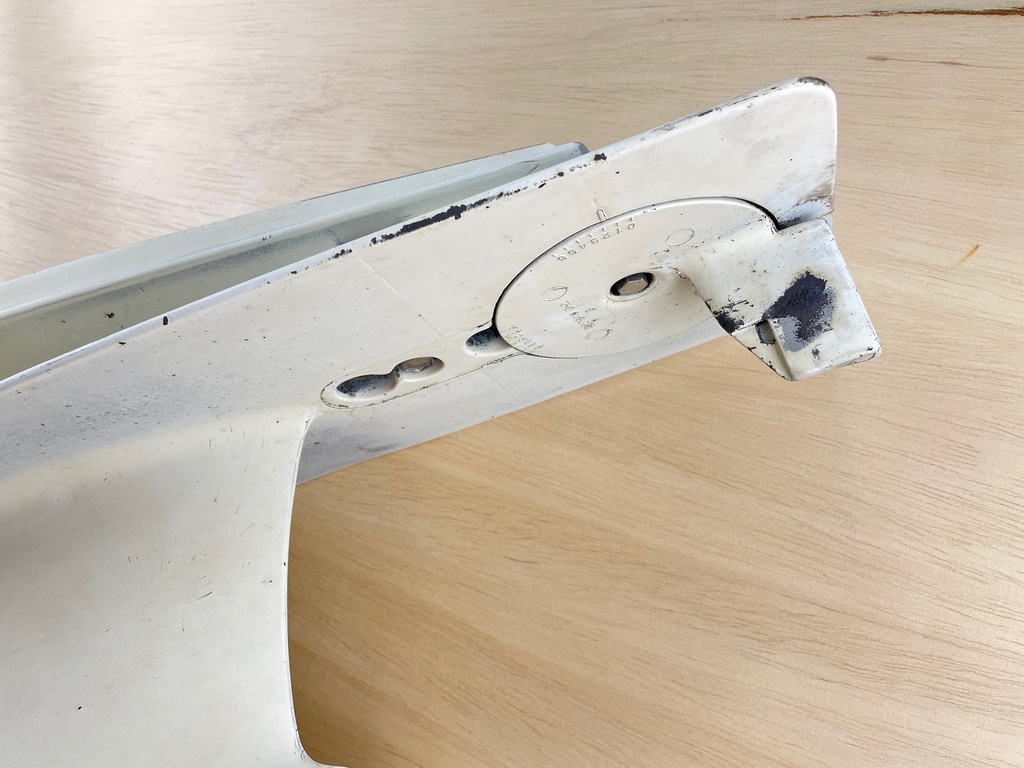 2007 Evinrude 150HP Etec 25" Lower Unit Gear Case 5005549 RH