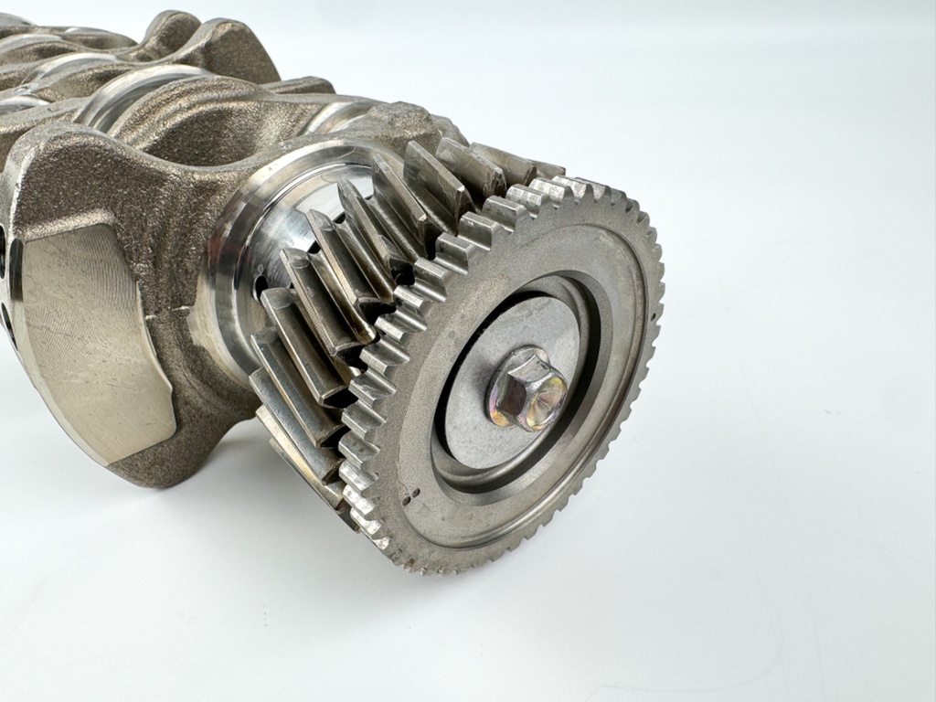 2017 Suzuki 175 HP 4 Stroke Outboard Crankshaft 12221-96J10 OEM