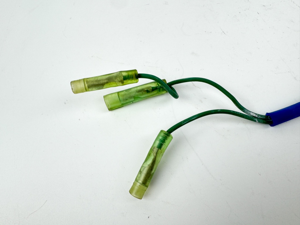 1985 Yamaha 40 HP 2 Stroke Outboard Coil Pulser Base Stator Assembly 6H4-85510-F9-00 OEM