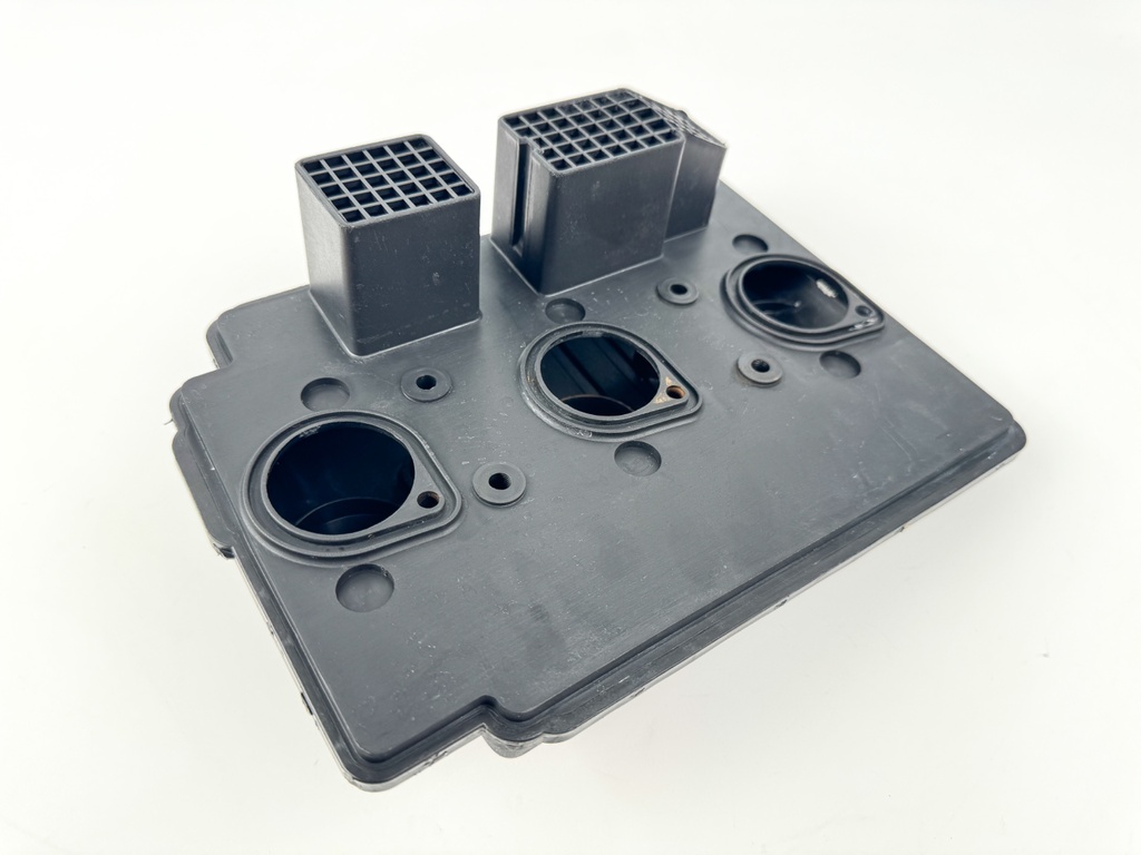 1985 Yamaha 40 HP 2 Stroke Outboard Intake Air Silencer Assembly 6H4-14431-02-00 OEM