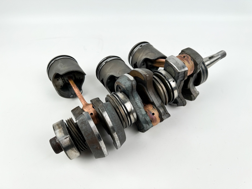 1985 Yamaha 40 HP 2 Stroke Outboard Crankshaft 6H4-11400-00-00 OEM