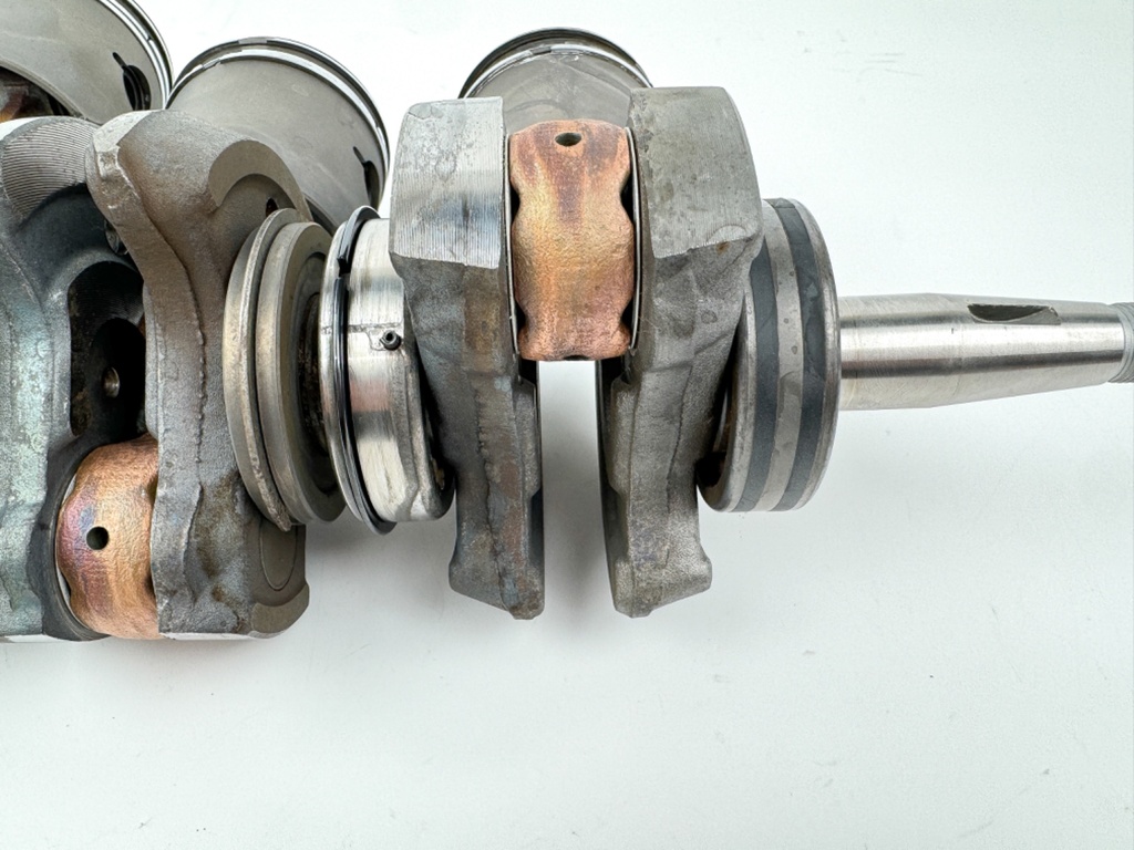 1985 Yamaha 40 HP 2 Stroke Outboard Crankshaft 6H4-11400-00-00 OEM