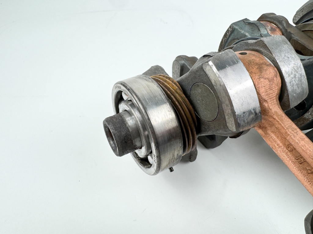 1985 Yamaha 40 HP 2 Stroke Outboard Crankshaft 6H4-11400-00-00 OEM