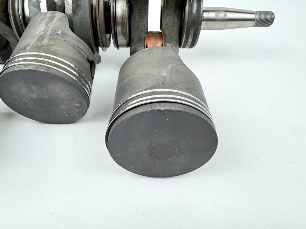 1985 Yamaha 40 HP 2 Stroke Outboard Crankshaft 6H4-11400-00-00 OEM