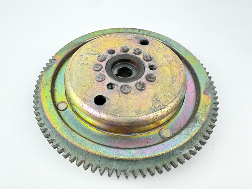1985 Yamaha 40 HP 2 Stroke Outboard Flywheel Rotor 6H4-85550-A0-00 OEM