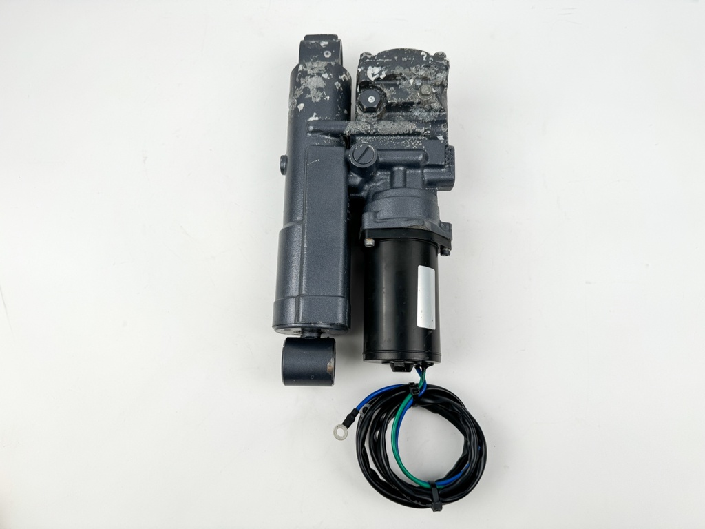 1995 - 2001 Yamaha 40 50 HP 4 Stroke Power Trim & Tilt Unit - Tested