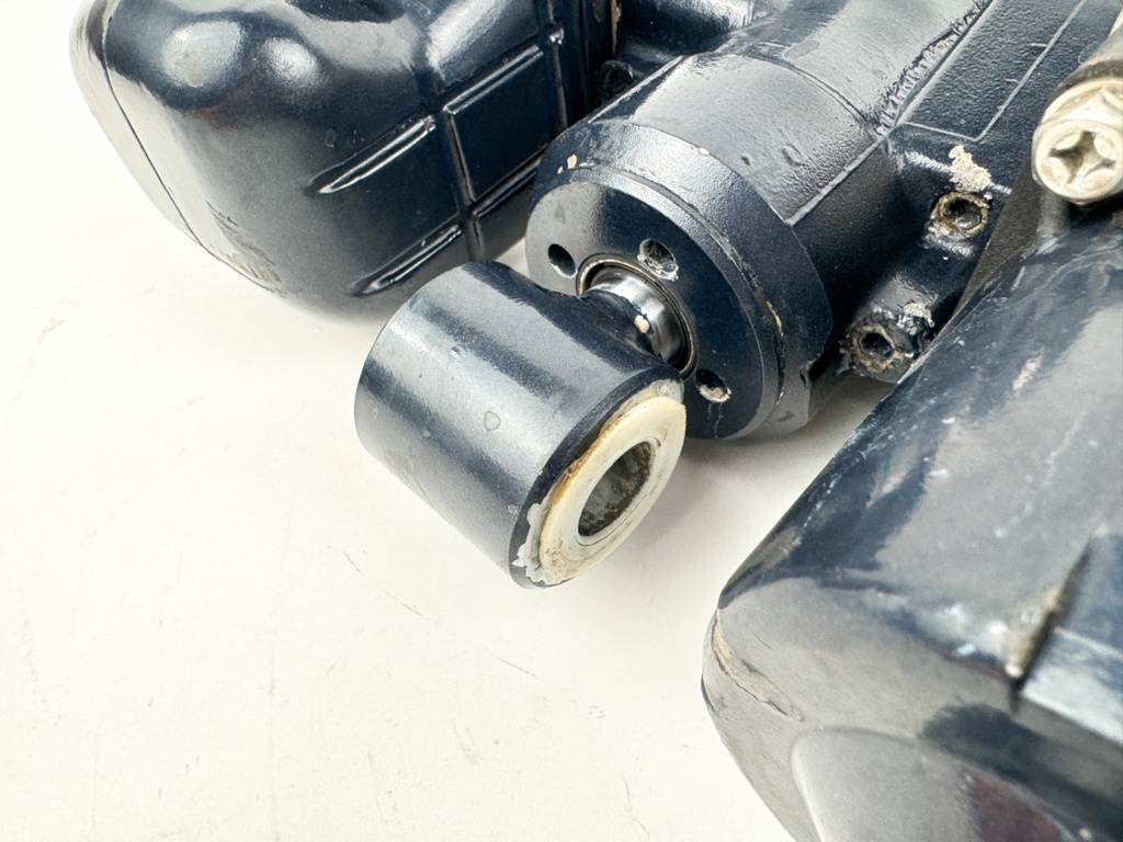 Suzuki 60 70 90 115 140 150 175 200 HP Outboard Engine Power Trim Tilt Unit