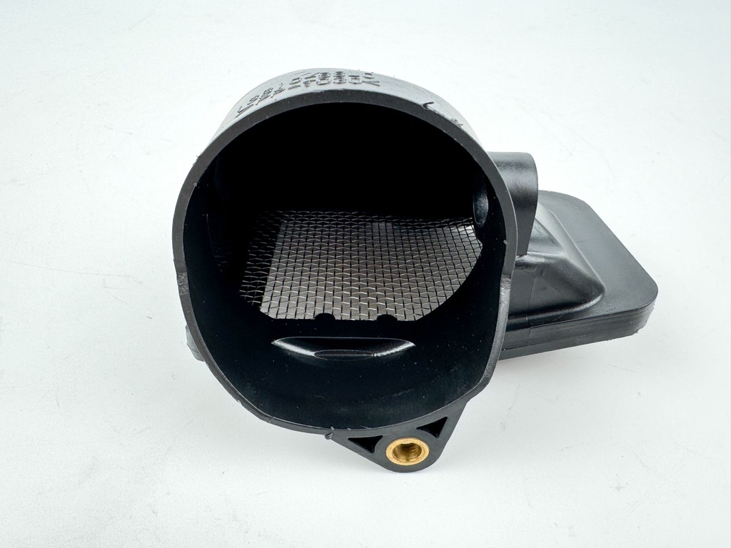 2016 Suzuki 40 HP 4 Stroke Outboard Intake Air Silencer Assembly 13810-88L00 OEM