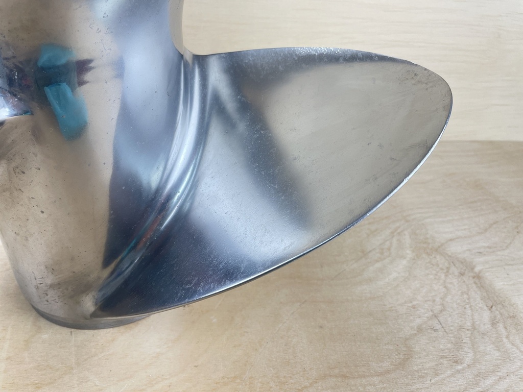 Yamaha Saltwater Series XL Stainless Steel Prop 16 1/4" x 19P F350 Hub