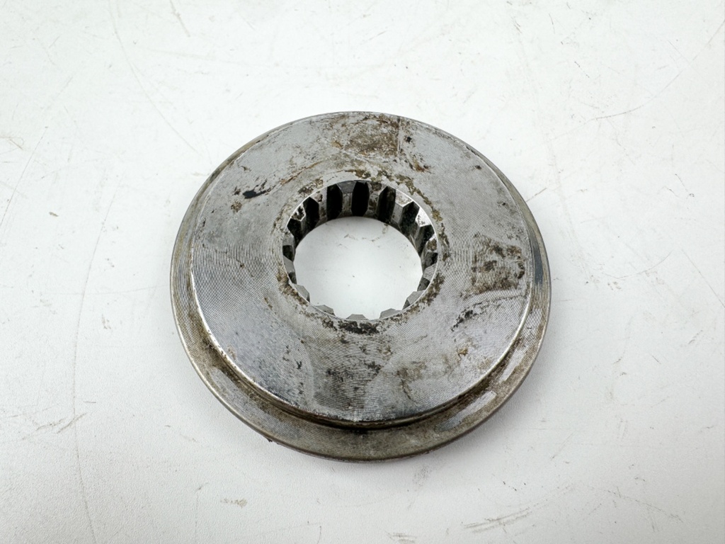 2001 Yamaha 50 HP 4 Stroke Outboard Prop Hardware 688-45987-01-00 OEM