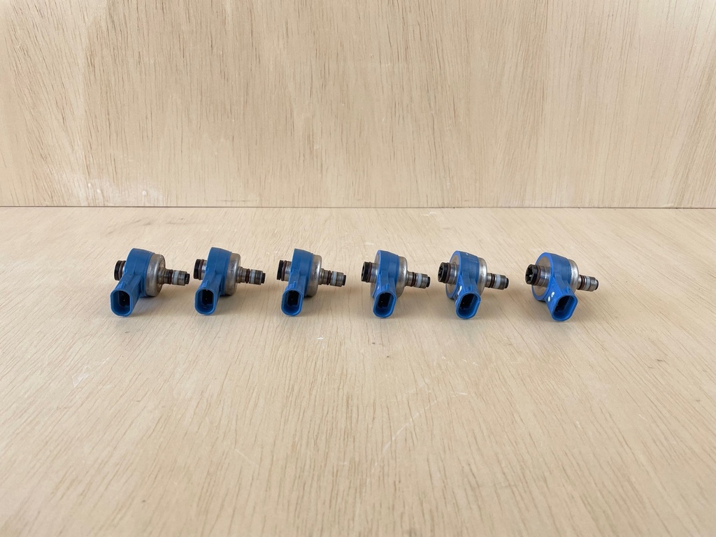 2003 Mercury 135HP Optimax 2 Stroke DFI Air Injector Set Of 6 883078A4