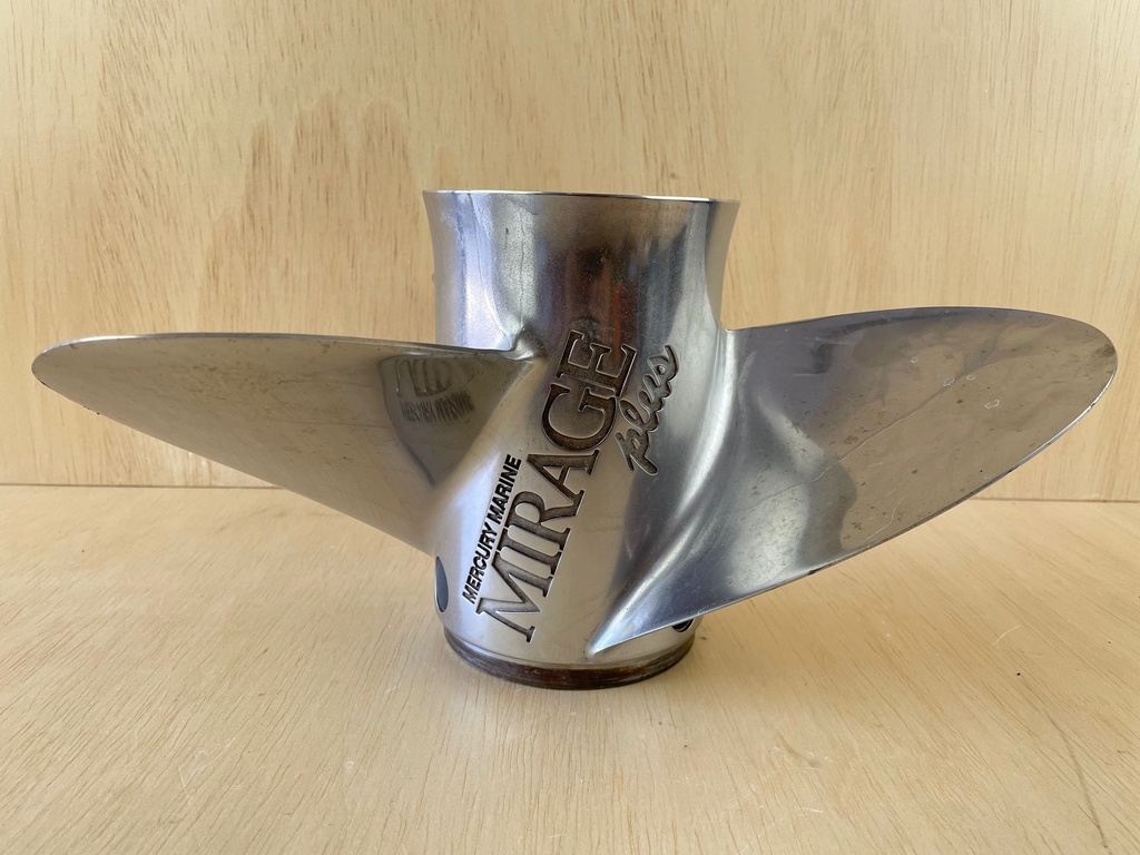 Mercury 48-18278A46 15 1/2 x 17 Propeller Outboard Engine Standard Rotation RH