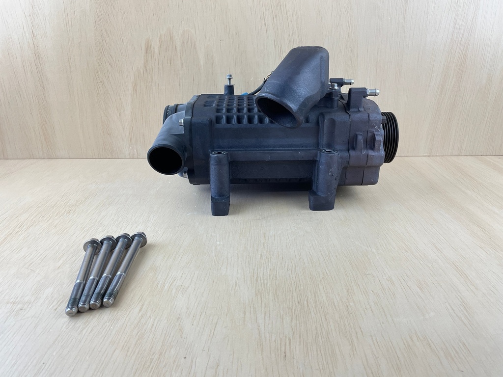 Mercury Verado 275HP Outboard Engine Supercharger Assembly 8M0103744