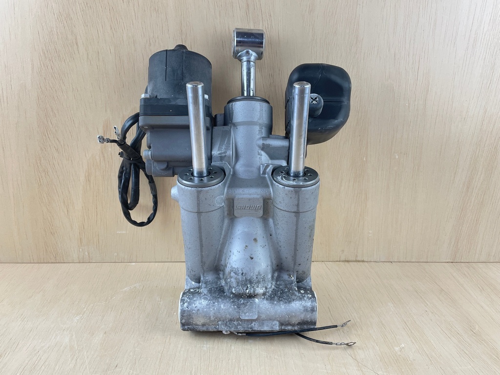 2012 Suzuki 140HP DF140 4 Stroke Outboard Power Trim & Tilt Unit 48503-92J04