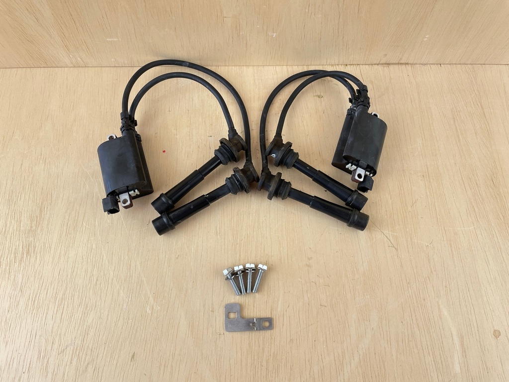 2012 Suzuki 140HP DF140 4 Stroke Engine Ignition Coil Assembly 33410-90J00