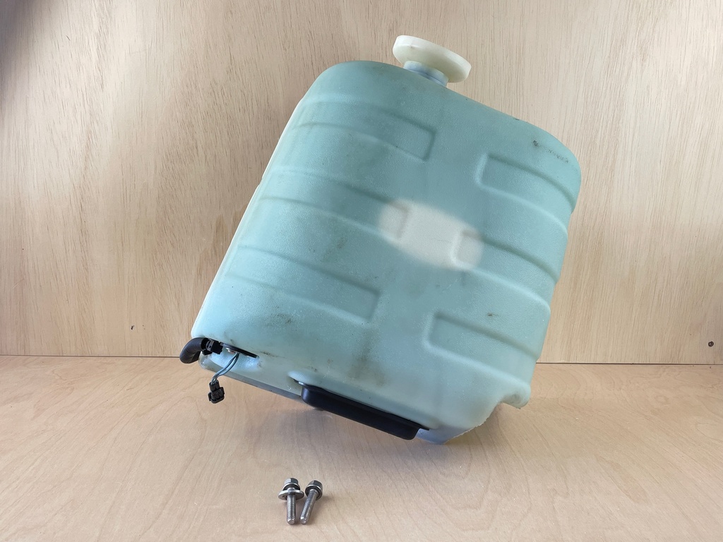 2009 Mercury 115HP 2 Optimax Outboard Oil Tank Assembly 879844T04 879844T08