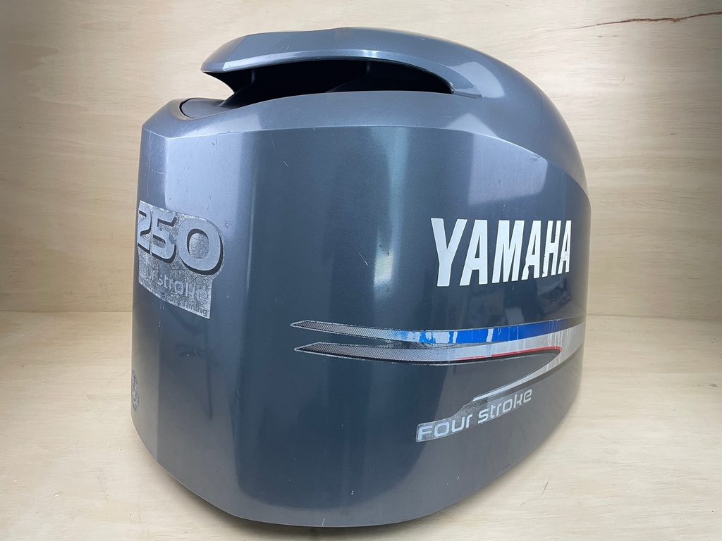 2008 Yamaha 250HP 4 Stroke Outboard Engine Top Cowling Cover 6P2-42610-00-8D