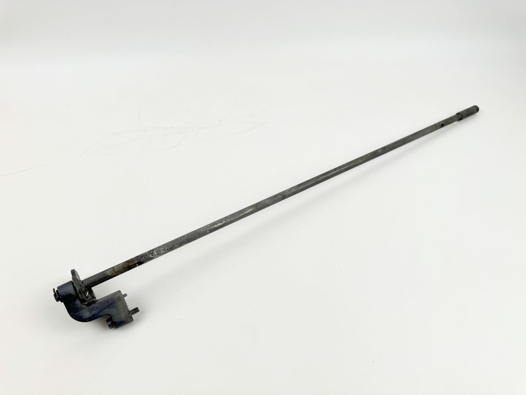 2005 Yamaha 225 HP 4 Stroke Outboard Shift Shaft 69J-44120-00-00 OEM