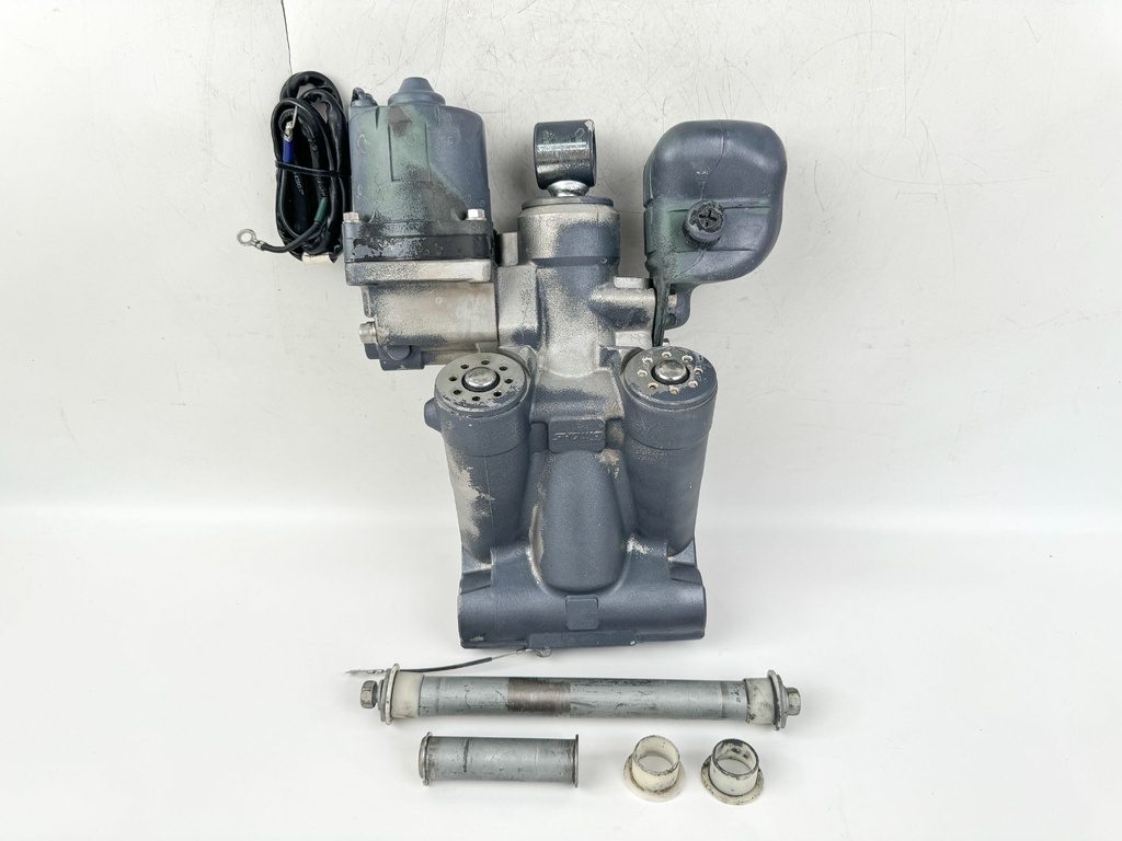 Yamaha 150HP Outboard Engine Power Trim & Tilt Unit Assembly 63P-43800-23-00