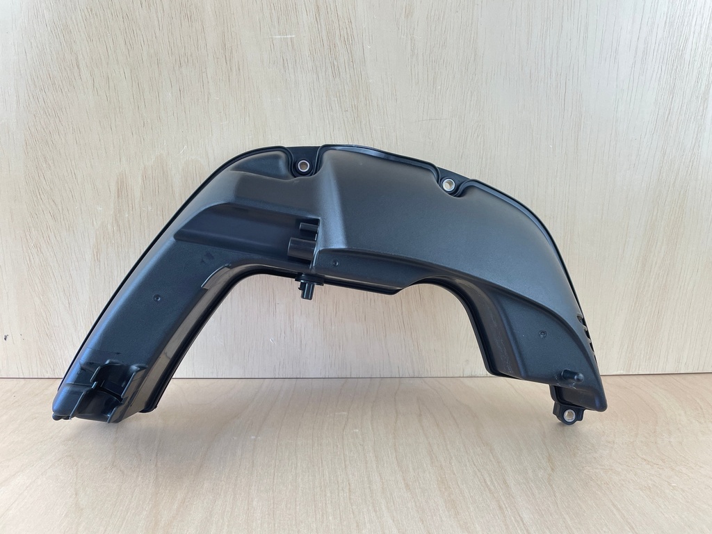 Yamaha 250HP 3.3L 4 Stroke Outboard Engine Air Intake Silencer 6P2-14440-00-00