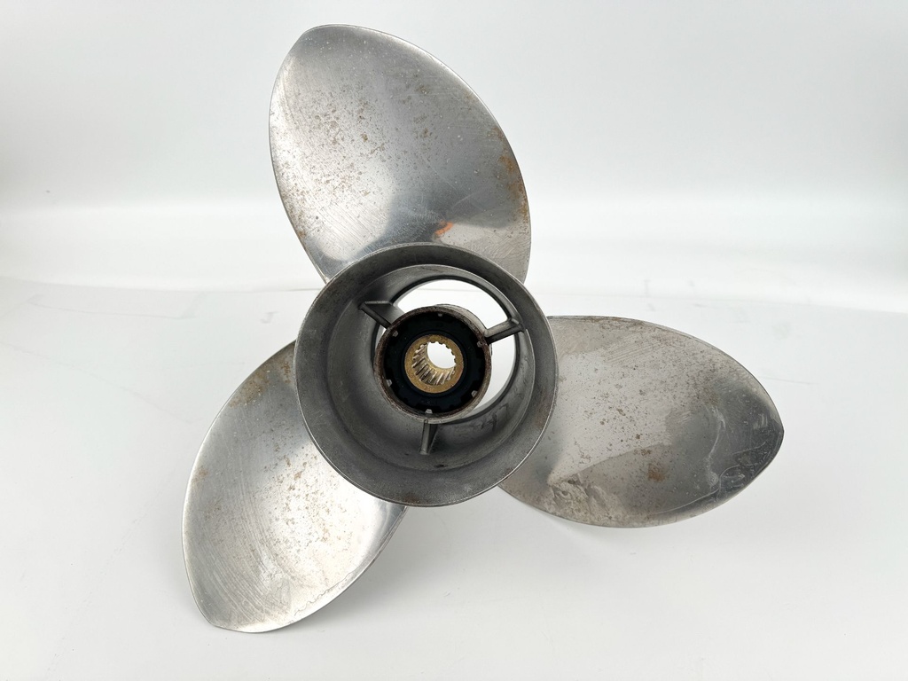 Yamaha Saltwater Series XL Stainless Steel Prop 16 1/4" x 17P F350 Hub