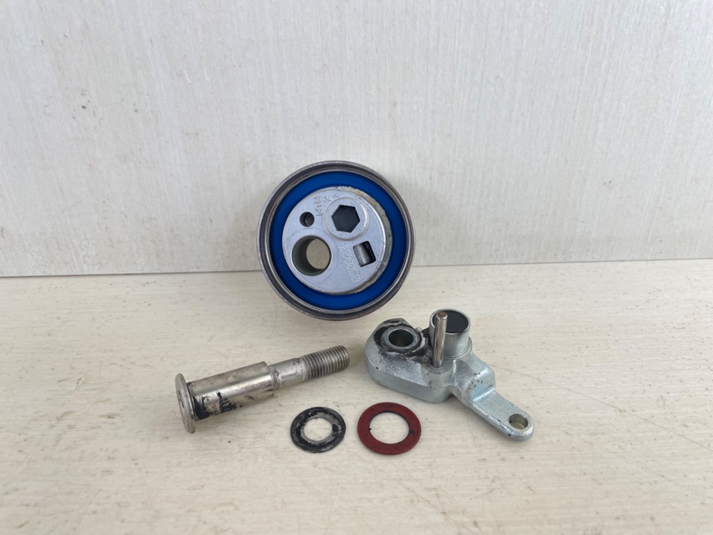 Yamaha 250 300 350 HP 4 Stroke Outboard Belt Tensioner Assembly 6P2-11590-01-00