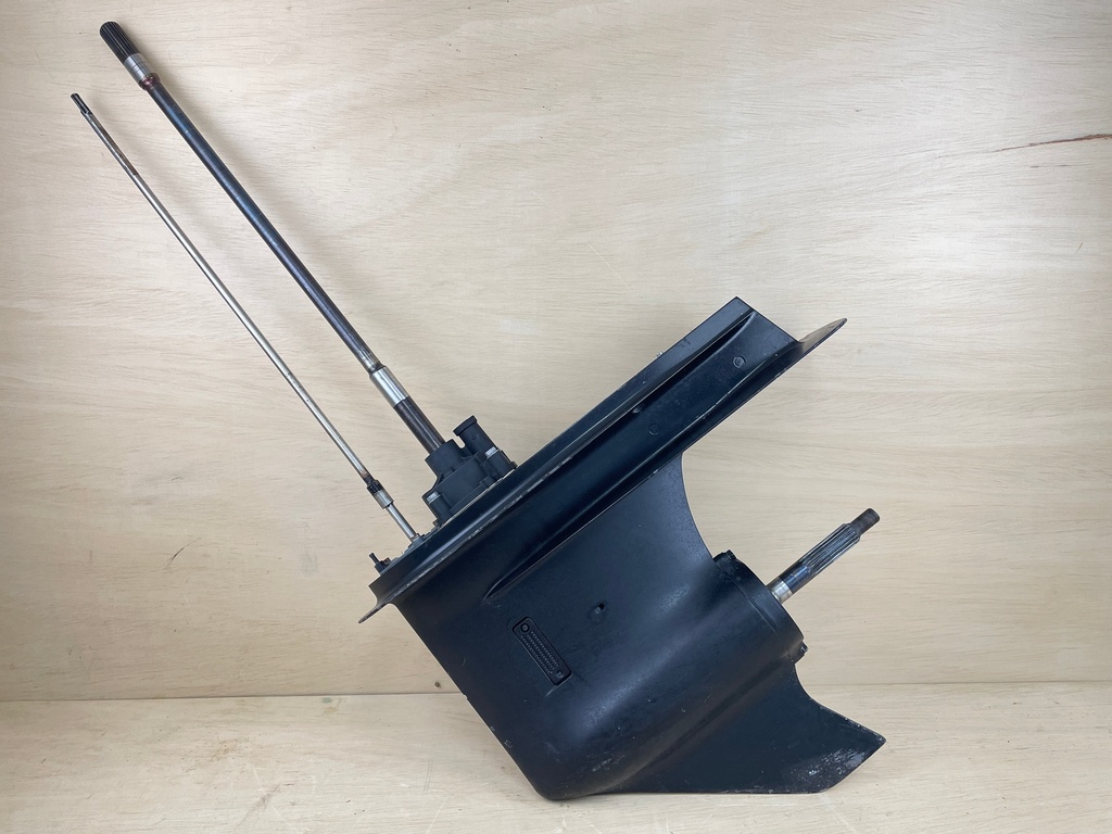 2012 Suzuki 140HP DF140 Outboard 25" Shaft Lower Unit Gear Case 55110-90J16-0EP