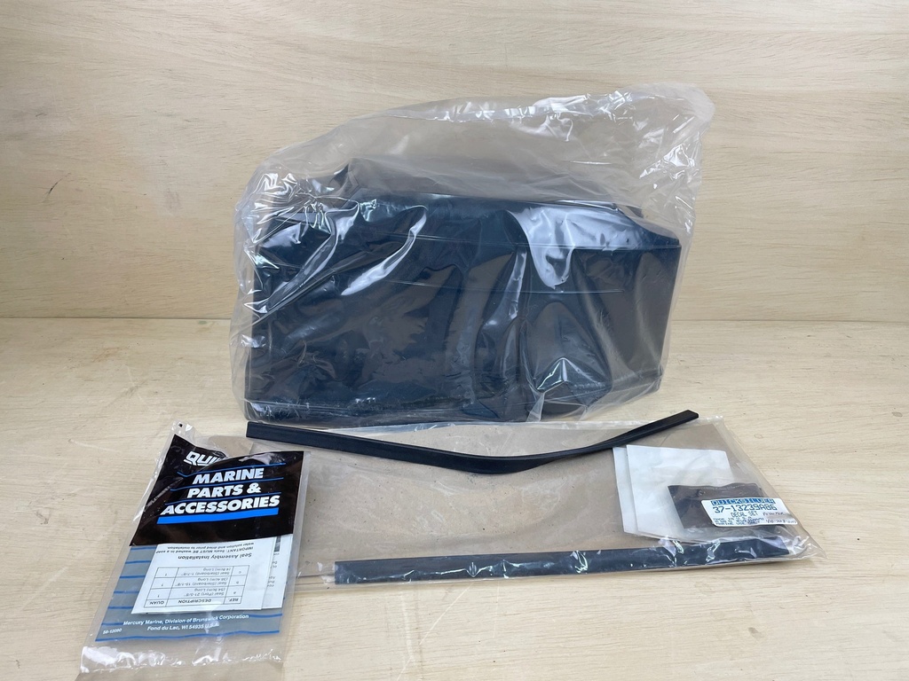 Mercury Mariner 25HP 2 Stroke Outboard Top Cover Cowling 2177-8869A Brand New