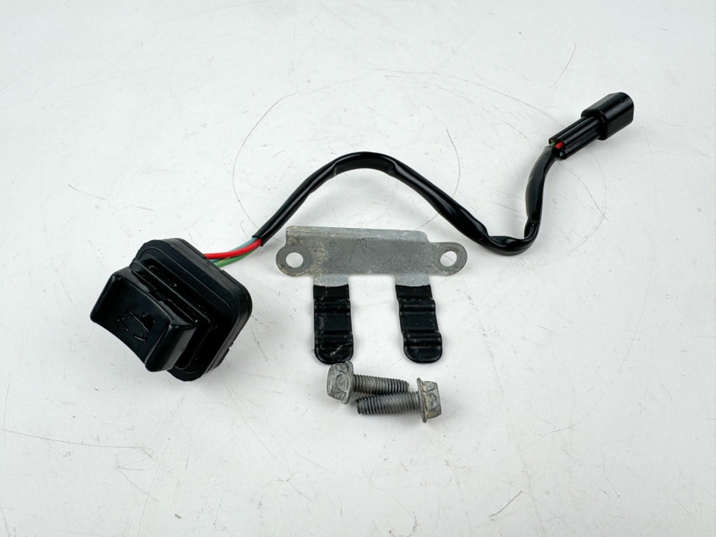 2014 Yamaha 40 HP 4 Stroke Outboard Trim Switch 69J-82563-01-00 OEM