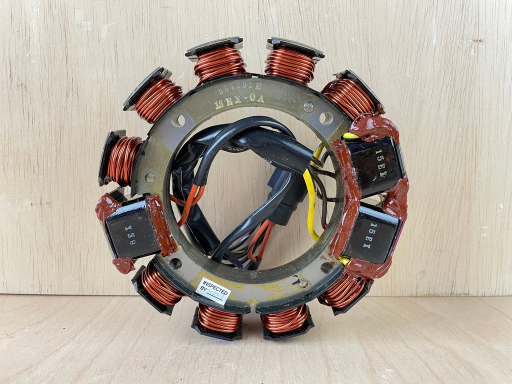 Johnson Evinrude 175HP 2 Stroke Stator 35 Amp 584292 0584292 OEM Brand New