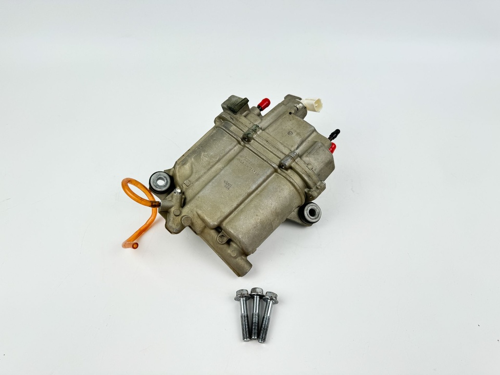 2007 Suzuki 250 HP 4 Stroke Outboard Vapor Separator Tank VST 15600-93J02 OEM