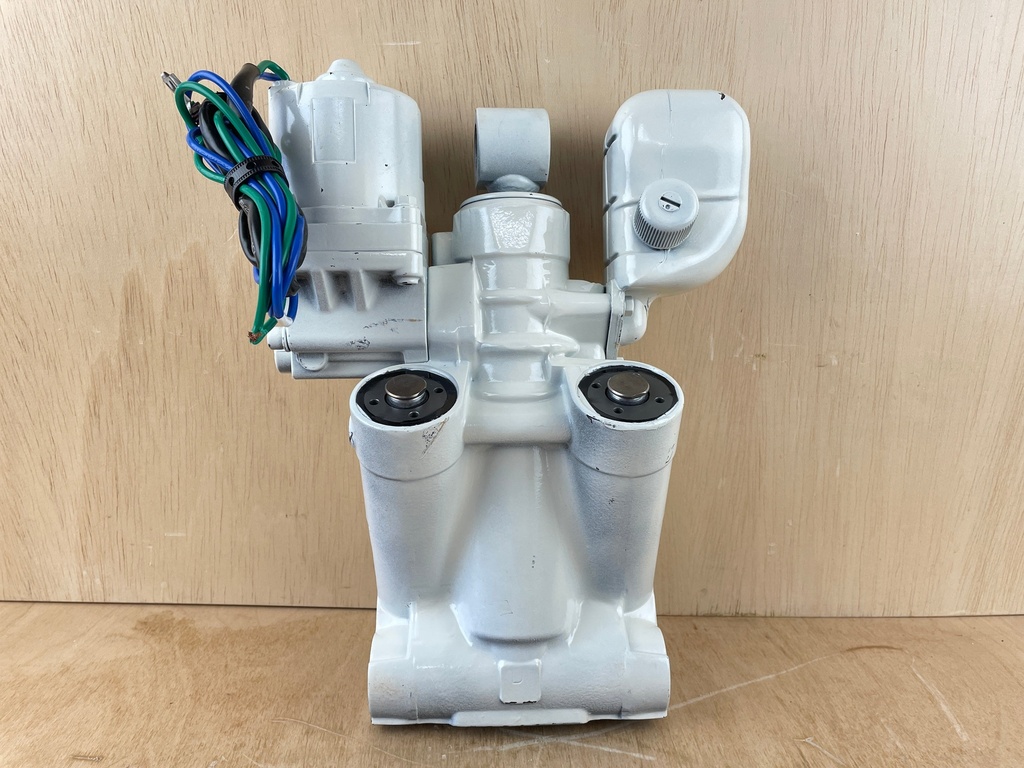 OMC Johnson Evinrude Hydraulic Power Trim And Tilt Assembly Unit Good Condition