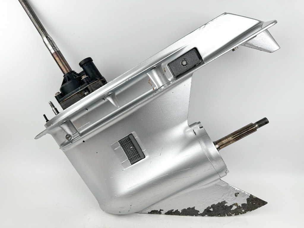 2003-05 Honda 200 225 HP 4 Stroke Outboard 25" XL Lower Unit Gear Case RH