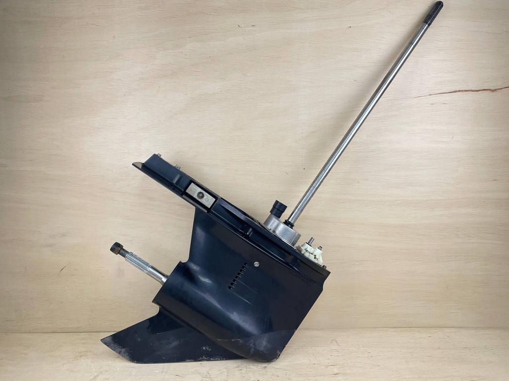 Mercury Verado L6 25" XL Shaft Lower Unit Gear Case Standard Rotation 880686T14