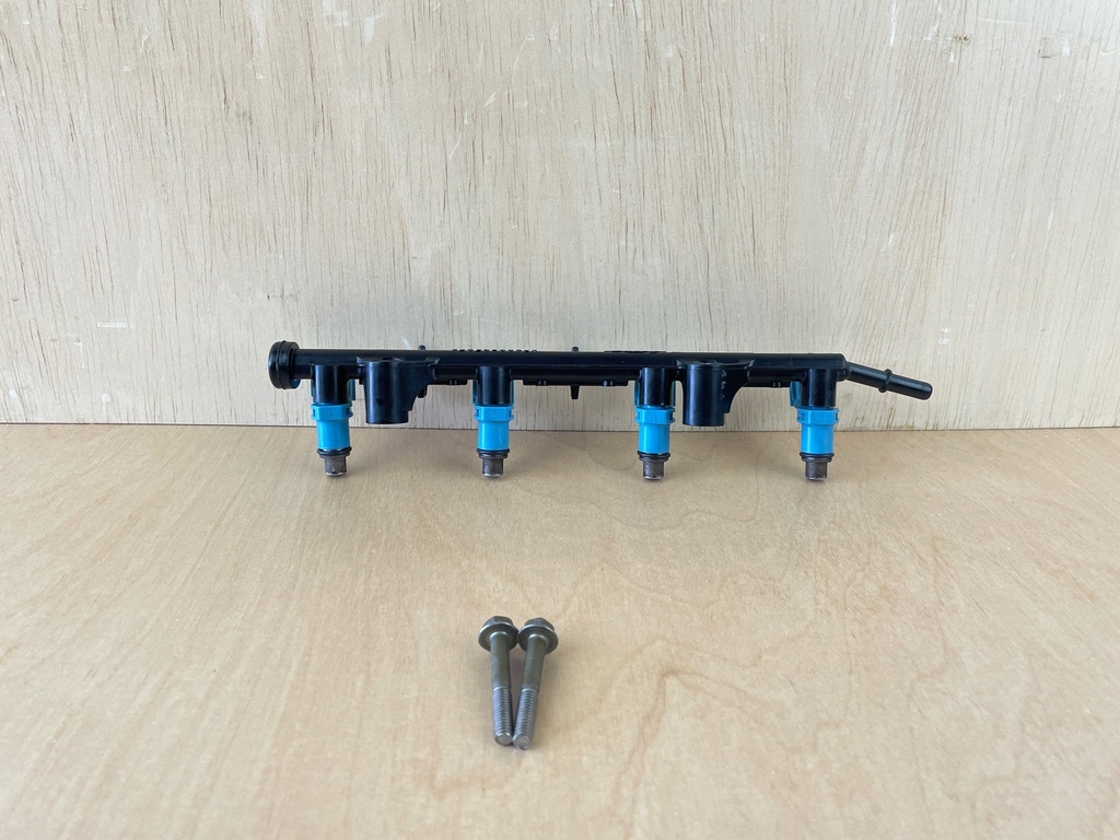 2014 Yamaha 70HP 4 Stroke Outboard Fuel Injector Set With Rail 6C5-13761-00-00