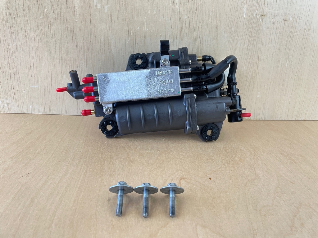 2014 Yamaha 70HP 4 Stroke Outboard Float Chamber Assembly VST 6CJ-14180-10-00
