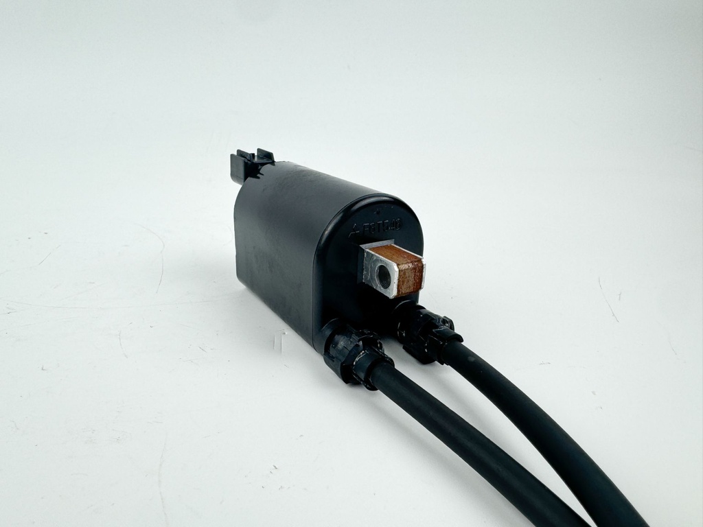 2007 Suzuki 115 HP 4 Stroke Outboard Ignition Coil Set 33410-90J00