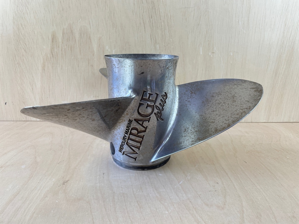 Mercury 48-18278A46 15 1/2 x 17 Propeller Outboard Engine Standard Rotation RH