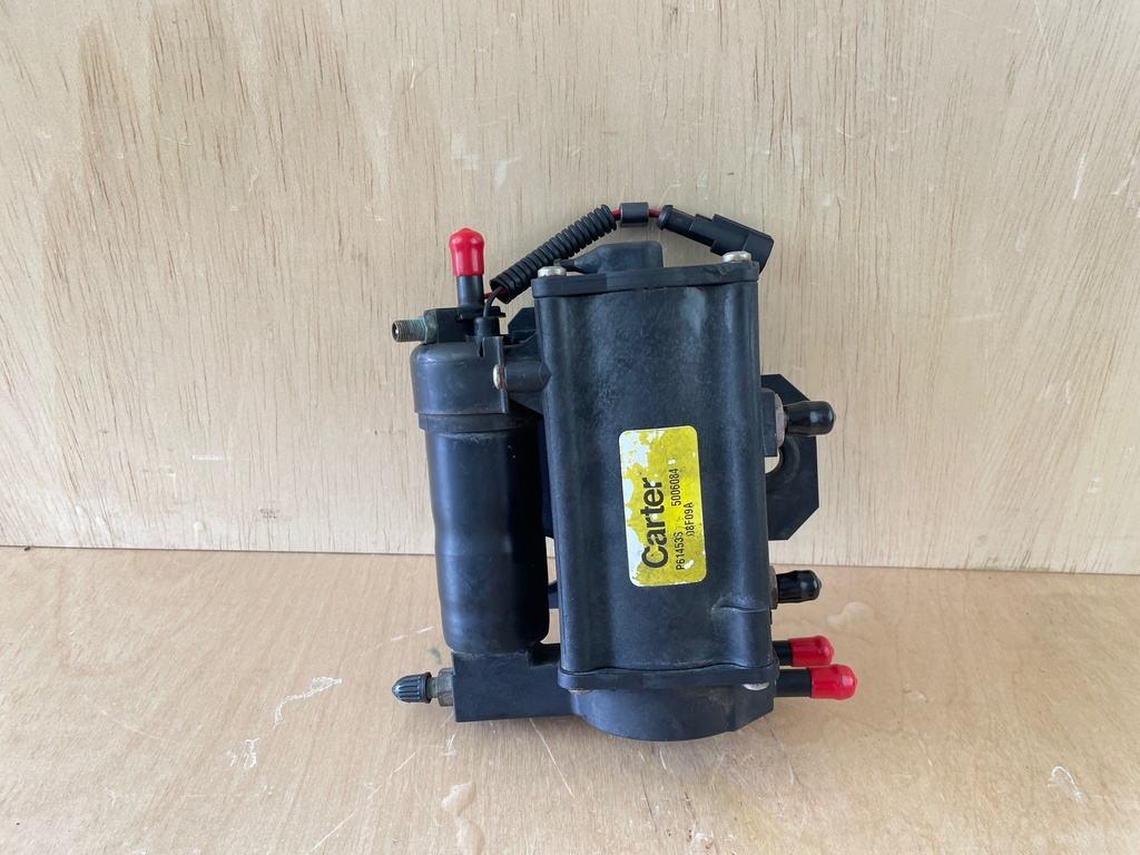 2009 Evinrude 175HP Etec 2 Stroke VST Fuel Vapor Separator Tank & Pump 5006084