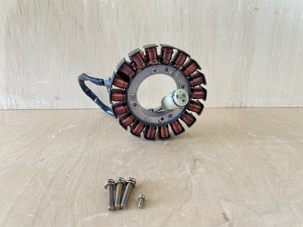 2004 Yamaha 75HP 4 Stroke Stator Coil Pulser Bake Assembly 67F-85510-01-00