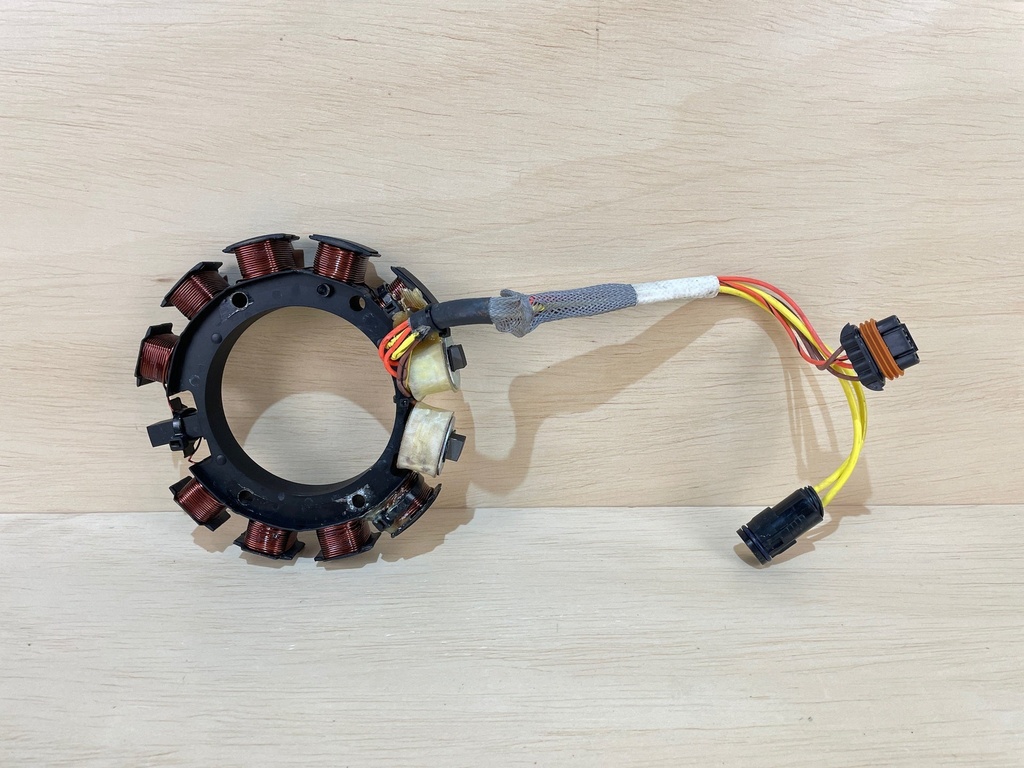 2001 Johnson 90HP Outboard 2 Stroke Stator Assembly 173-4849 - CDI