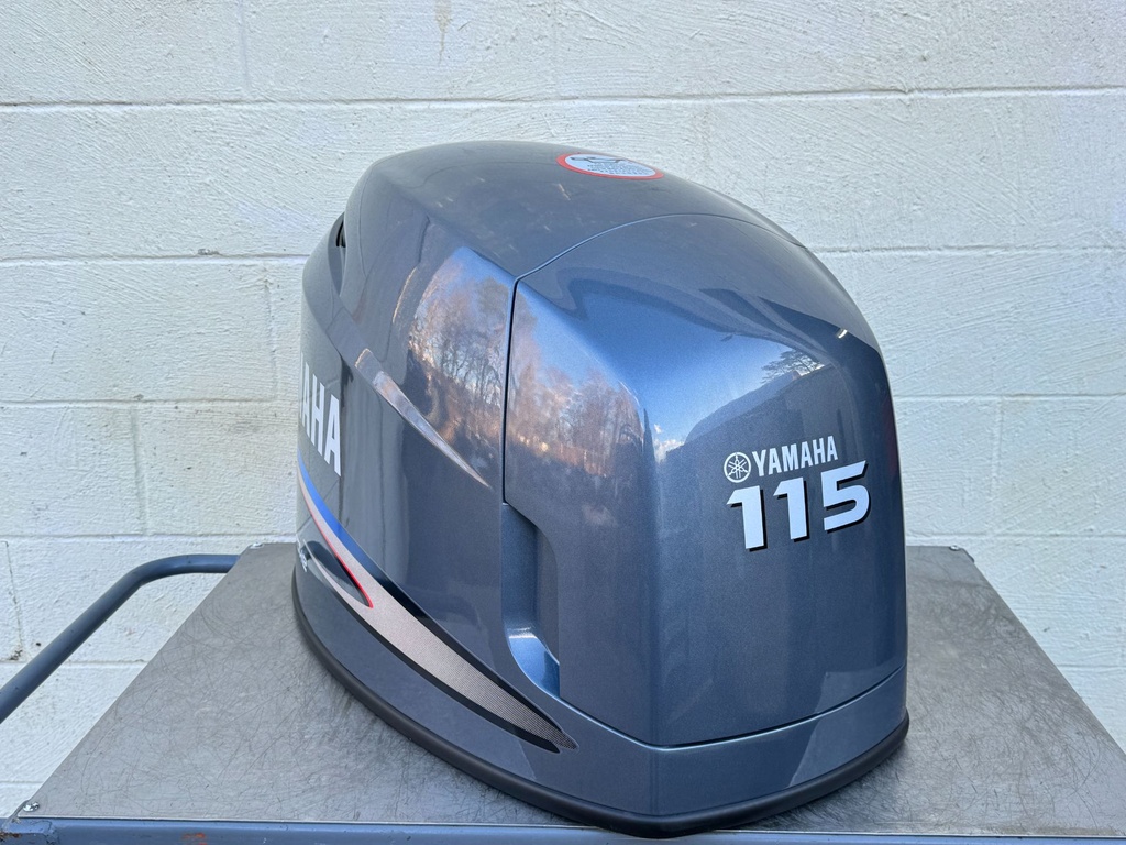 2002-2011 Yamaha F115 115HP 4 Stroke Outboard Top Cover Cowling Hood